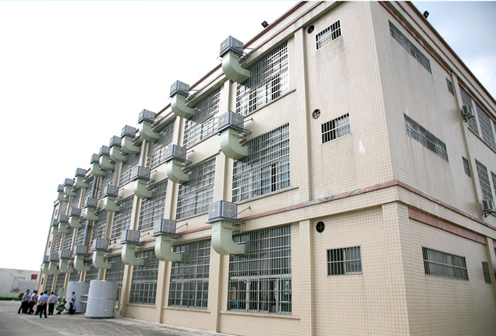 廣東某女子戒毒所生產(chǎn)車間選擇星科環(huán)保空調(diào)冷風(fēng)機(jī)