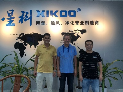 澳洲客戶參觀星科環(huán)保空調